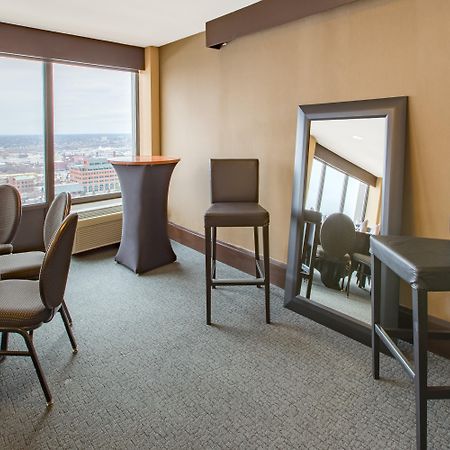 Crowne Plaza Kansas City Downtown By Ihg Экстерьер фото